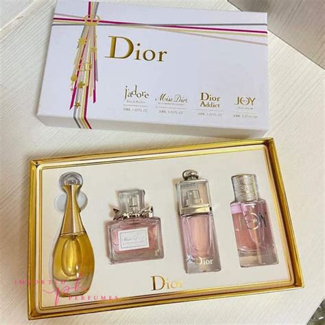 christian dior perfume set.